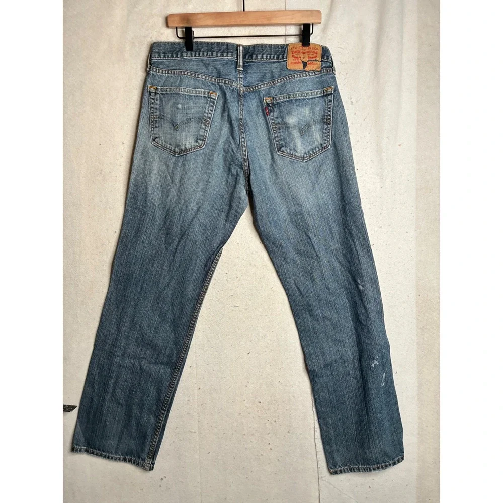 Levis 514 Straight Fit Mens Jeans 34x32 Medium‎ Wash Distressed Blue Denim